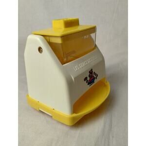 Vintage Playskool Baby - Li'l Snack Dispenser
